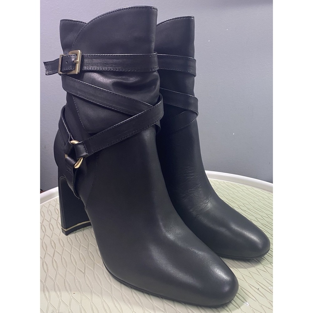 Kenneth Cole Nellie Women Leather Block Heel Harness Biker Booties Black 9M NWOB